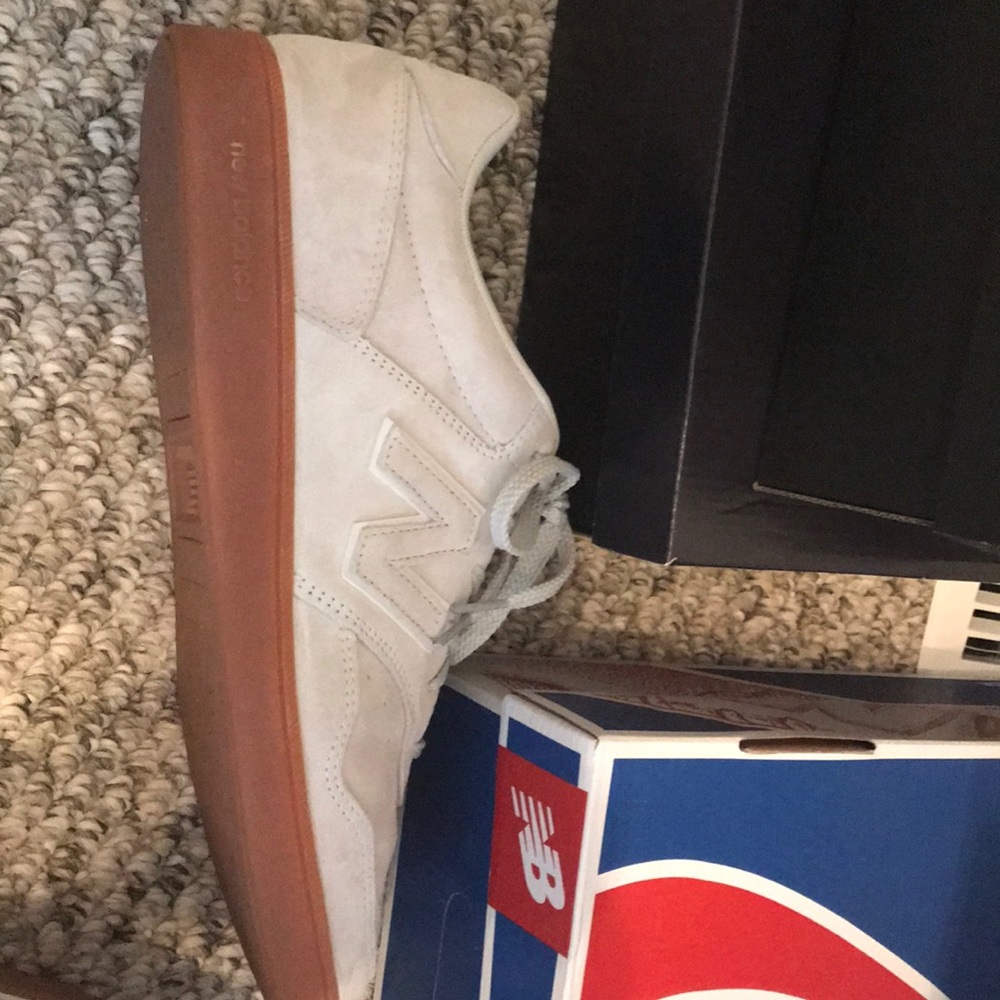 New Balance grey suede never been worn size 12